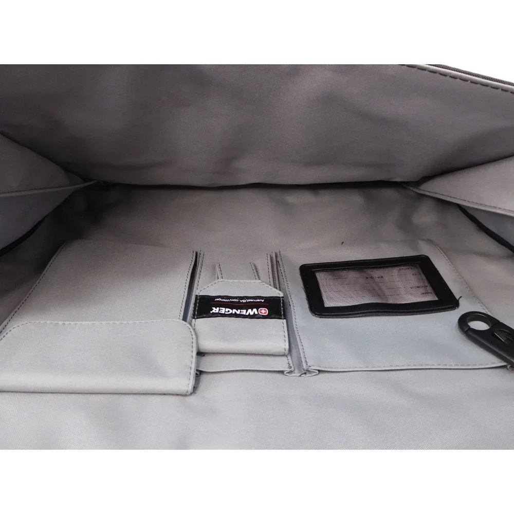 SWISS GEAR 'The Sierra' Protective Slim Case Computer Bag Black Nylon 16 inch NE